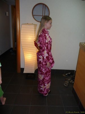Lotta kimonossa 008.jpg