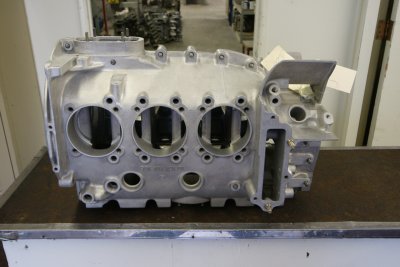 Early 2.0 Liter Aluminum Crankcase to MFI - Photo 9