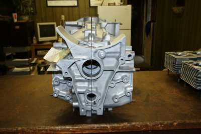 Early 2.0 Liter Aluminum Crankcase to MFI - Photo 22