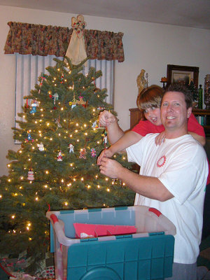 Tree Trimming, Christmas 06