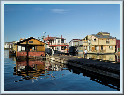 House Boats - Fisherman's Wharf