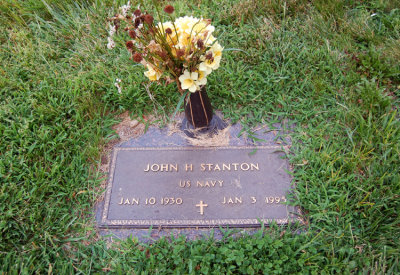 Another view of this stone. I took this shot, trying to get a better picture for my sisters to be able to download. Richard Mann, stepson of J.H. Stanton, took this photograph and owns the orginal copy.
