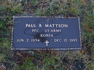 The gravestone ofr, Paul Richard Mattson.
