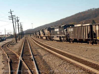 Lots of power on a hopper train.jpg