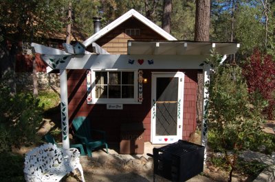 The smallest Cabin in Idyllwild