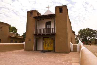Pueblo Church_603u