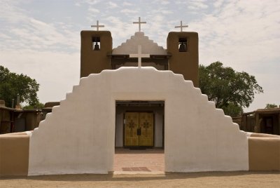 Pueblo Church_603w