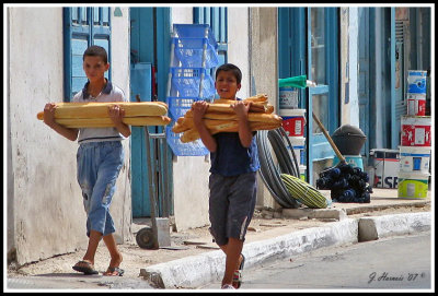 Enfants du monde-> GRÈCE & TUNISIE