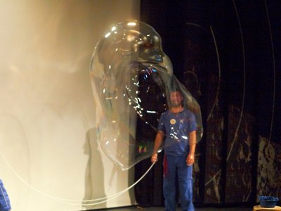 2008-07-18 Gigant soap bubble