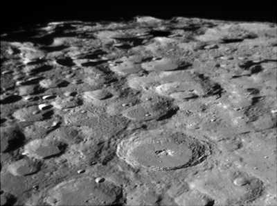 Moretus et Monts Leibnitz