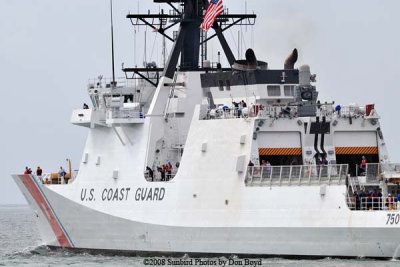 The USCGC BERTHOLF (WMSL 750) departing through Government Cut at Miami Beach, photo #1971