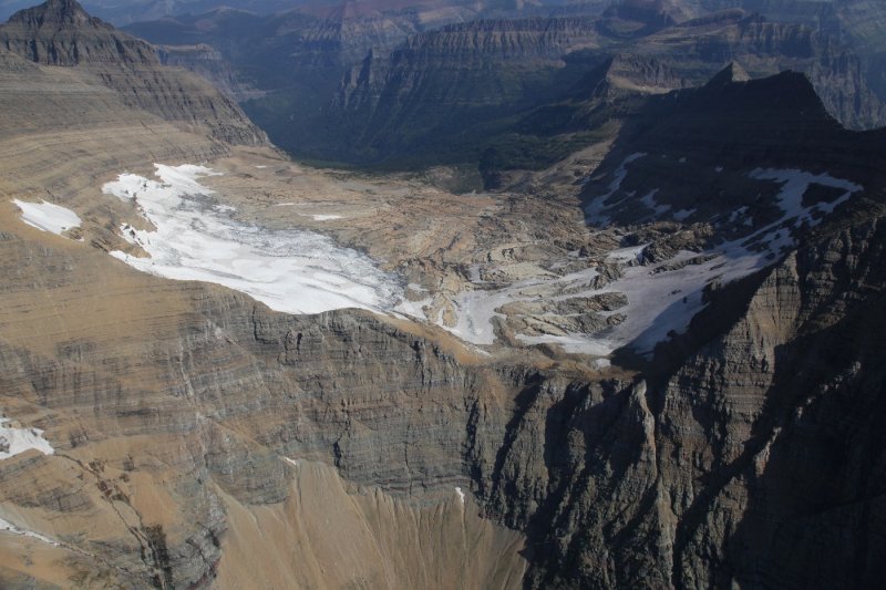 Agassiz Glacier, View N <br> (GlacierNP090109-_526.jpg)