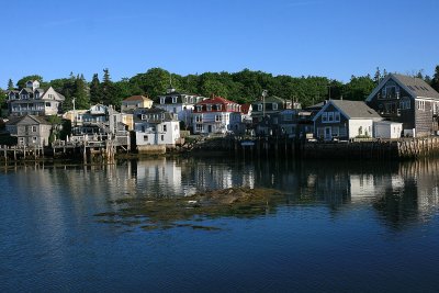 Stonington Harbor the next morning.