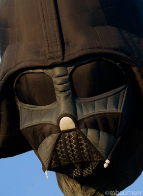 Darth Vader Balloon 1