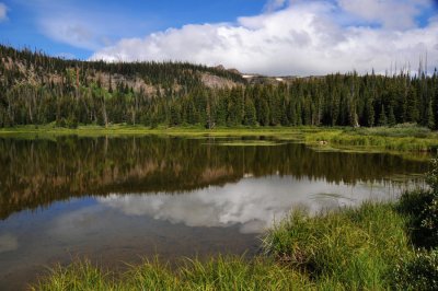 Misquito Lake along the loop trail