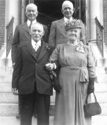Giovanni and Maria Guglielmetti with Carlo and Luigi Mazzocchi