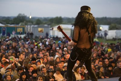 Guns2Roses - Glastonbudget '08