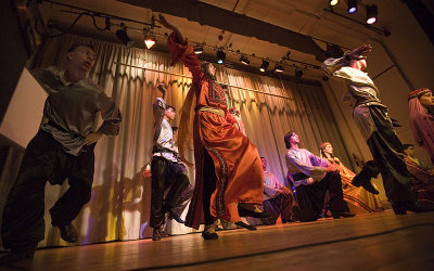 Debke Dancers of Ayda Camp