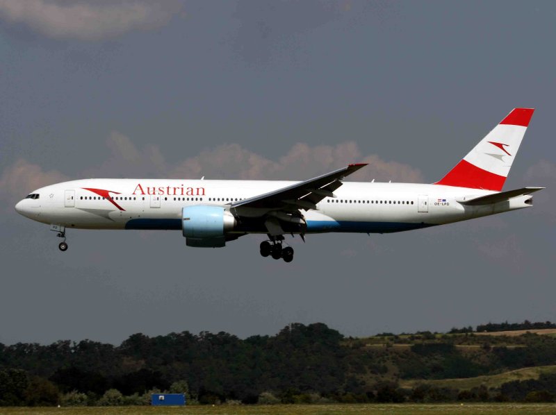B.777-200  OE-LPD