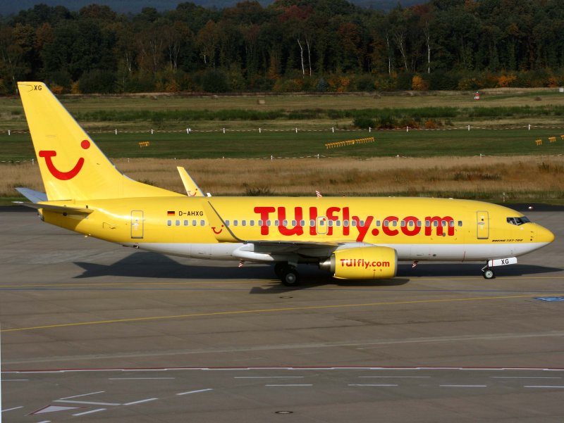 B737-700 D-AHXG