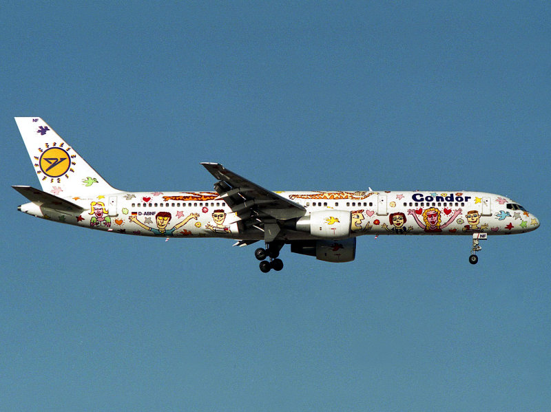 B757-200  D-ABNF