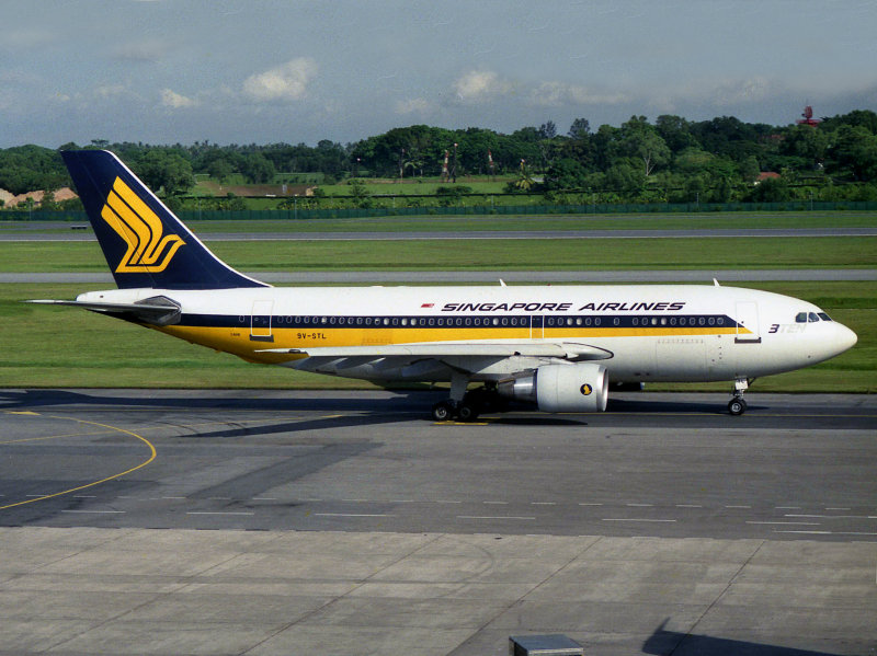 A310-200  9V-STL