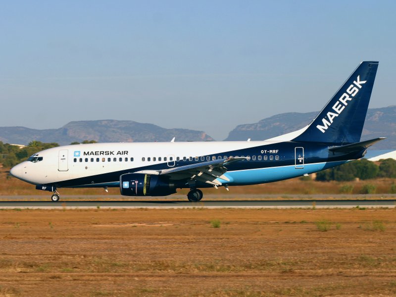 B737-700 OY-MRF