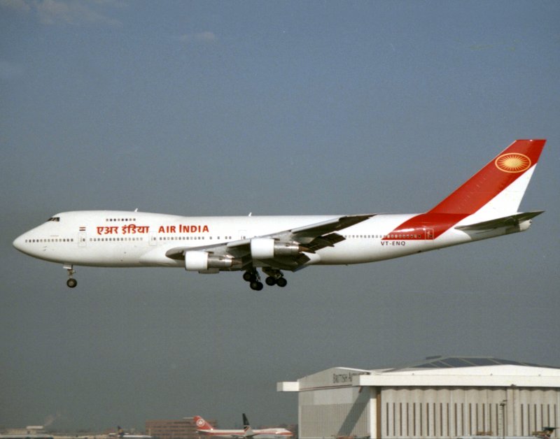 B747-200 VT-ENQ