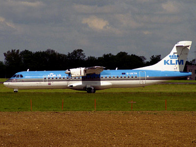 ATR-72  G-UKTN