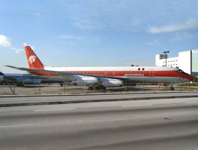 DC8-62 XA-AMT