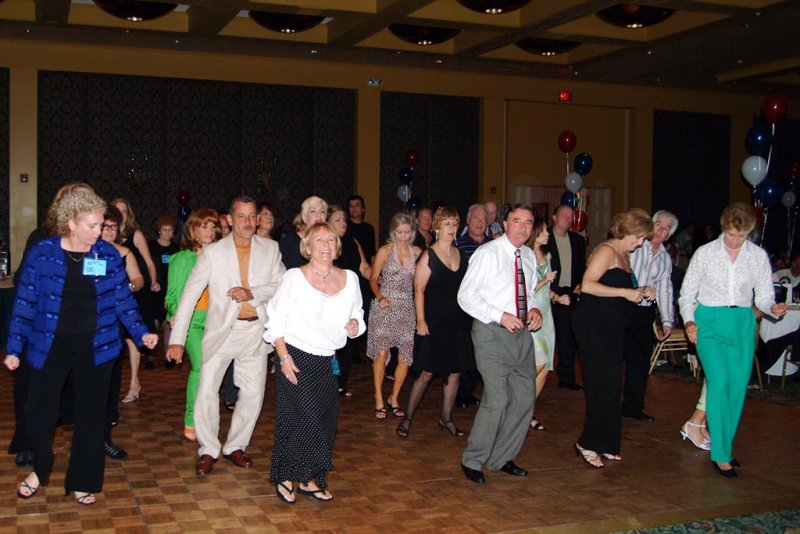 Dancing at the 40th Reunion of the Hialeah High School Classes of 1965/1966 #6154