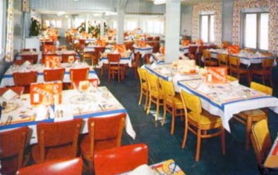 1950's - the interior of Hackney's Restaurant at Biscayne Boulevard and 133rd Street, Miami