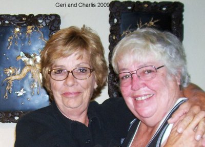 Charlis - Sue Strawser (right)  with her sister Geri (left) in 2009