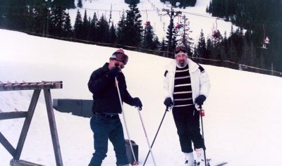 1989 - Don Boyd with Ron Gunther skiing in Washington