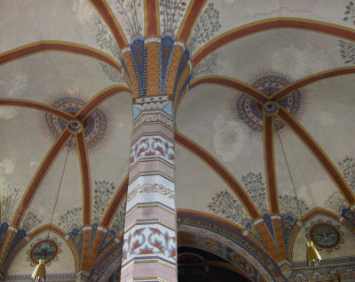 GOTHIC VAULTED CHURCH CEILING
