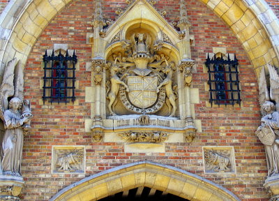 DETAIL ON ARCHWAY