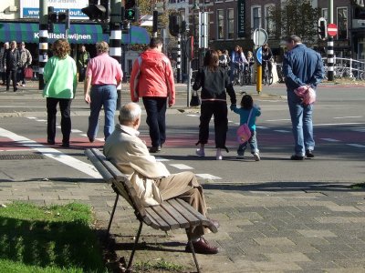 Street life in Delft