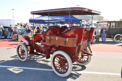 1904 White Type D rear-entry steam car, $240,000