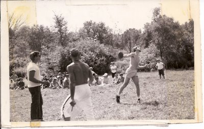 Olympics 1967 Mark Kaplan throws Discus.jpg