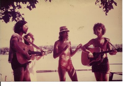 Performers Jody Holtzman, Paul Shneyer, Ira Palansky and Steve Itzkowitz 1970.jpg