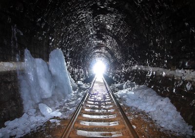 Ice inside Besnicky tunnel, alt. 994m