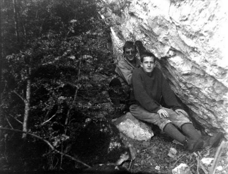 Herv et Vincent Butel au bivouac de Sesto.Naissance de la voie des Soupirs