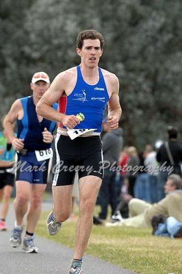 canberrahalfiron_run448.jpg