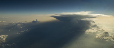 Huge CB over the Alps casting a shadow on Italy