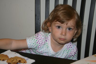 ella and her cookie
