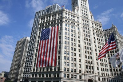wrigley bldg on the 4th of july