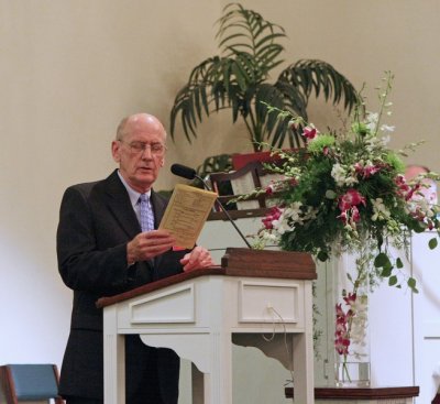 PastorMattInstalled071308 105.jpg