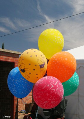 0287- colourful balloons