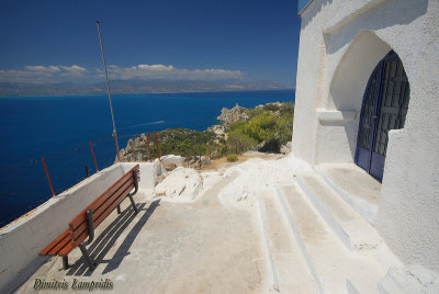 AGIOS  NICOLAOS  -  LOUTRAKI  ...