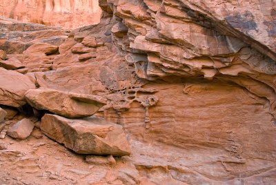 Rocks at Wall Arch